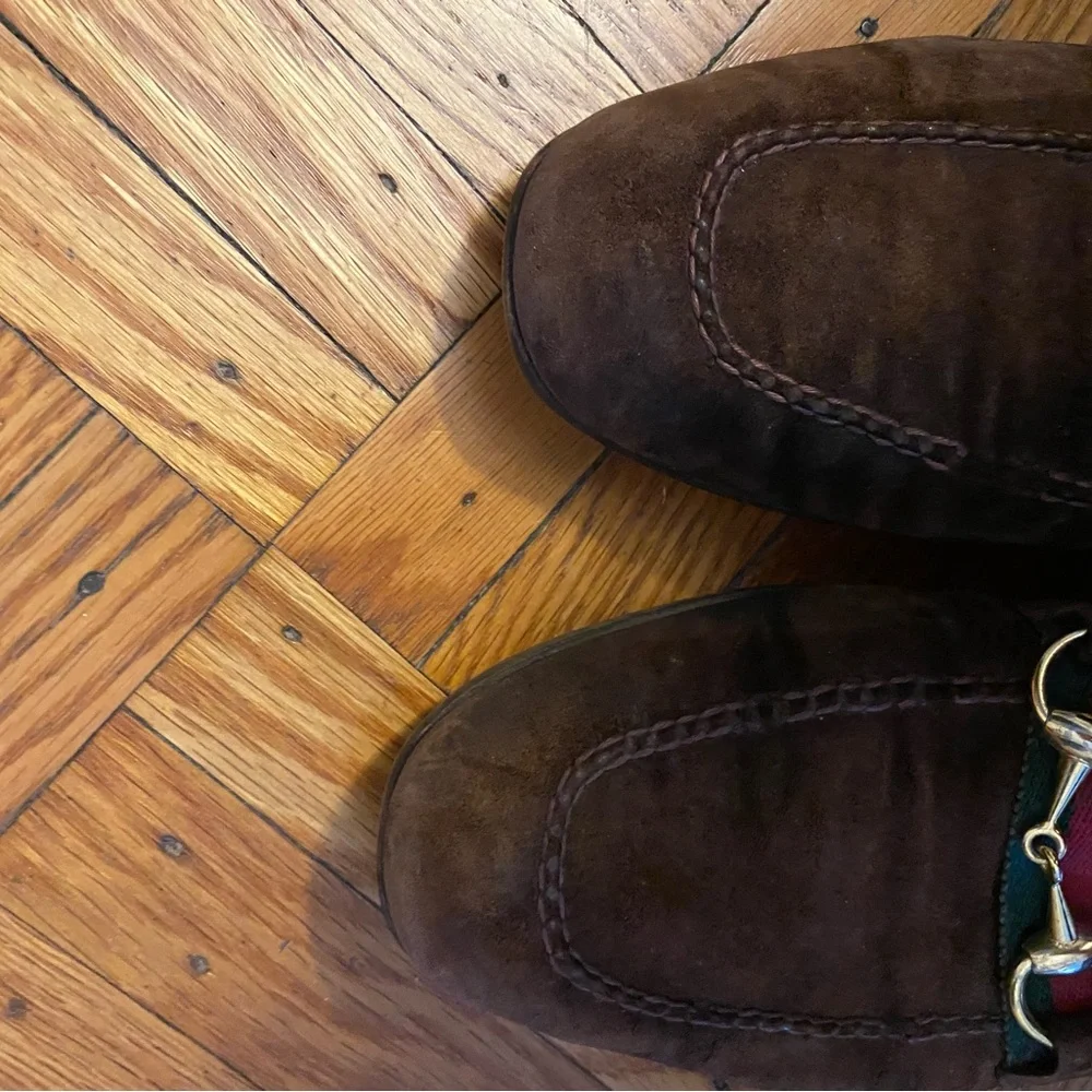 Mens Gucci suede loafers! - Picture 8 of 15